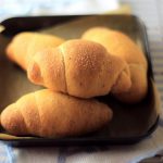 トマト酵母でトマトパン3種「塩パン」「チーズカンパーニュ」「チーズプチパン」