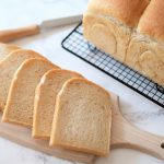 8月レッスン・応用コース「シナモンロール」「全粒粉食パン」